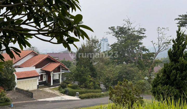 Rumah Lux Mewah Lokasi di Dago Pakar View Kota Bandung 2