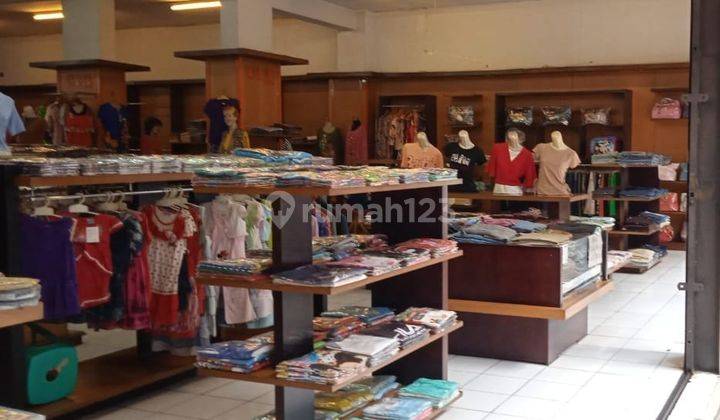 Ruko Lokasi Strategis di Mainroad Cihampelas 1