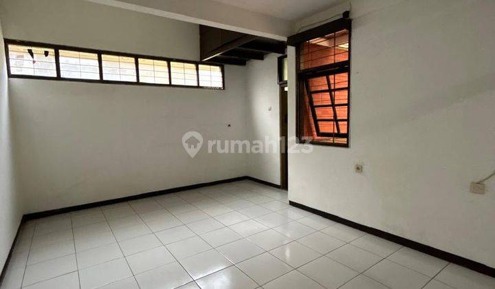 Rumah Modern Nyaman di Sayap Turangga Bisa Untuk Kantor 1