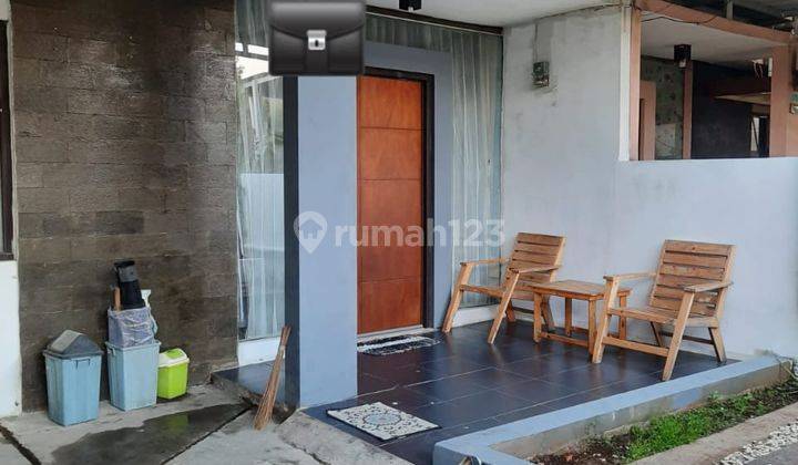 Rumah Cantik Minimalis di Perumahan Cikoneng 2