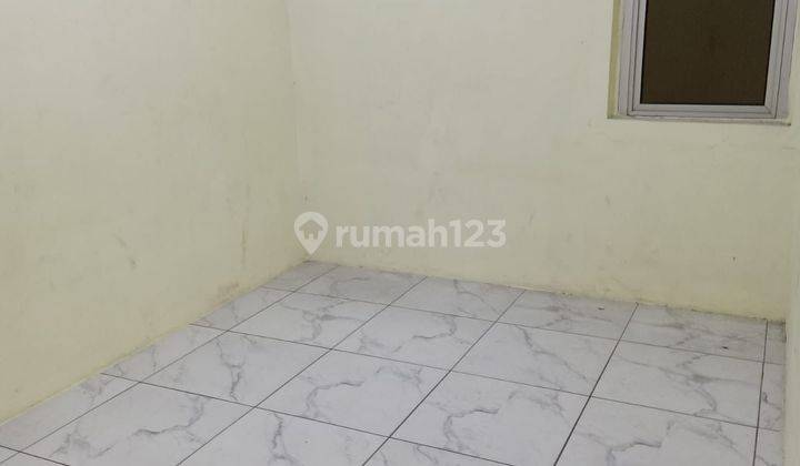 Rumah Cantik Minimalis Modern di Taman Kopo Indah 1 2