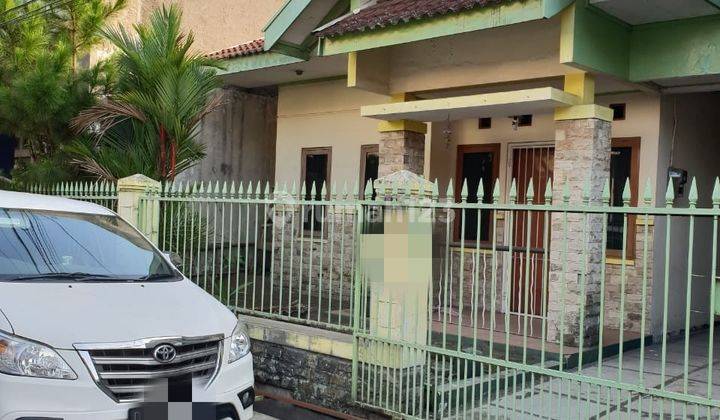 Rumah Nyaman Siap Huni Lokasi Strategis di Komplek Batu Mas 2