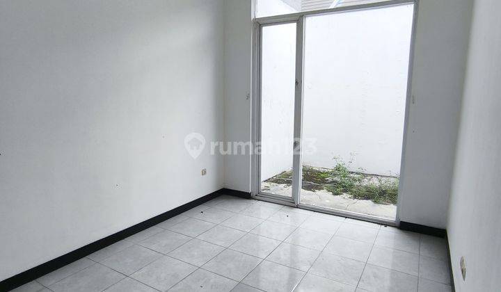 Rumah Minimalis Siap Huni di Komplek Sommerville 2