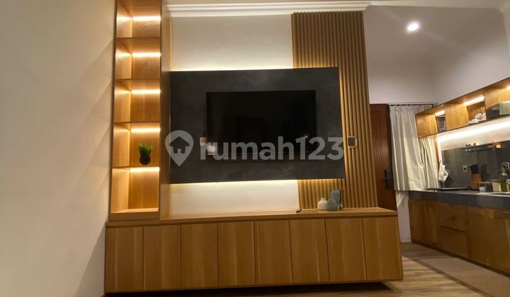 Luxury Villa in Ubud, Bali 3 Bedrooms Private Complete with Kitchen Set, Fully Furnished