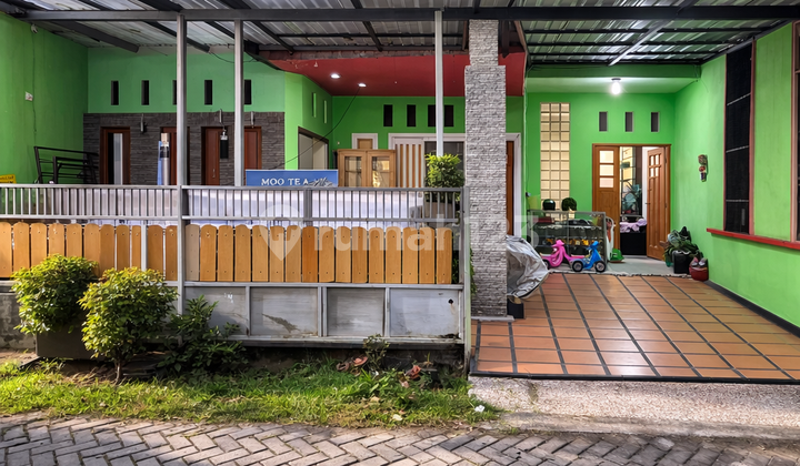 Rumah Murah 4 Kamar di Wiyung, Surabaya Lokasi Strategis di Pusat Kota