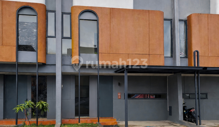 Luxurious 2-Storey House in Parung Panjang Bogor, Strategic Location Near Parung Panjang Station