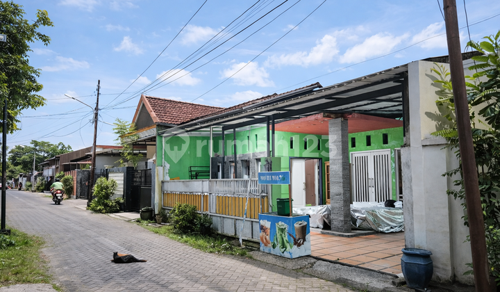Affordable 4-Bedroom House in Wiyung, Surabaya Strategically Located in the City Center 2