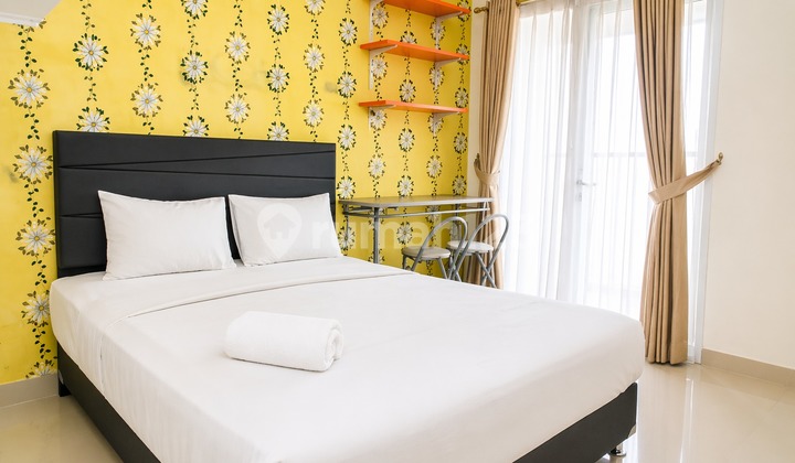Fully Furnished Apartment for Sale - Skyline Paramount, Gading Serpong, Strategically Located in Central Gading Serpong, A Step Away From Summarecon Mall Serpong (SMS), and Also Close to Renowned Universities.