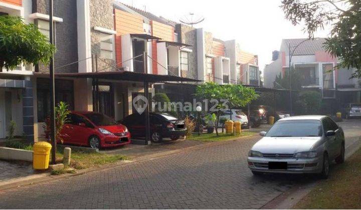 Rumah 2 Lantai Strategis di Raffles Hills Cibubur 2