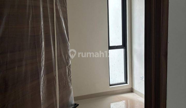 Rumah Baru Minimalis Modern Lingkungan Asri Taman Surya 5 2