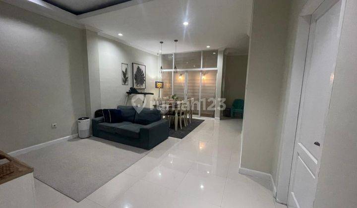 Rumah Luas Dan Murah Berikut Furnished Puri Gardena 2