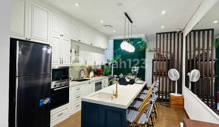 Rumah Cantik Modern Minimalis Siap Huni Taman Palem Lestari 