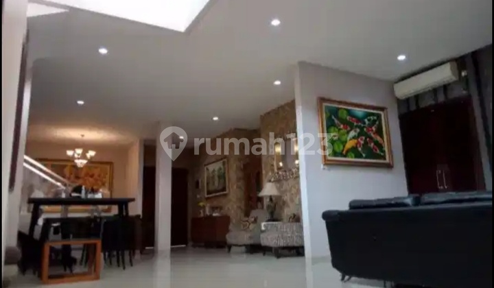 Rumah Bagus Hadap Taman 10x25m² Sangat Siap Huni Kavling Dki Meruya 2