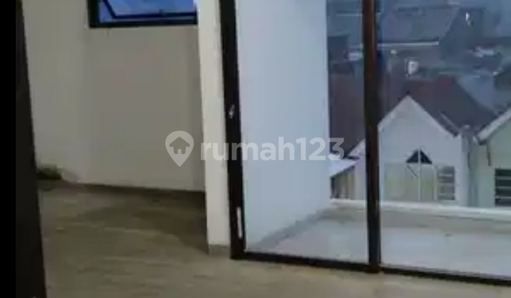 Rumah Brand New 3 Lantai Full Citra Garden Rumah Brand New 3 Lantai Full Citra Garden