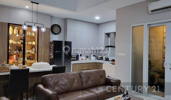 Rumah Bangunan Baru Furnished Ukuran 12x15 Taman Palem Lestari 1