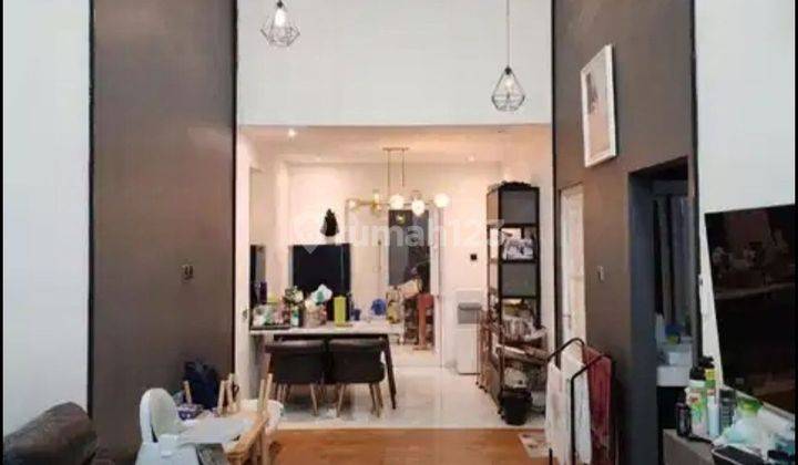 Rumah Furnished 2.5 Lantai Baru Renovasi Taman Semanan Indah 1