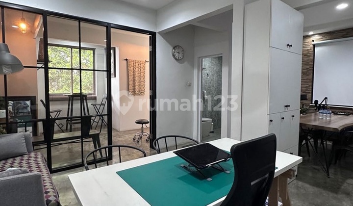 Rumah Modern bisa untuk Hunian Sekaligus Office Metro Permata 1
