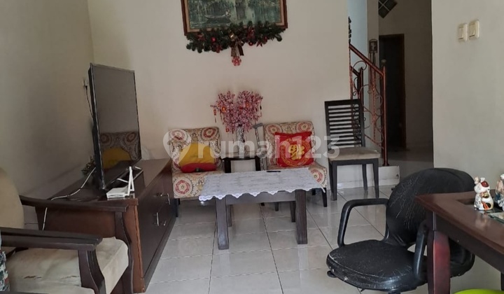 Rumah Hook 2 1/4 Lantai Nyaman Asri Citra Garden 3 2