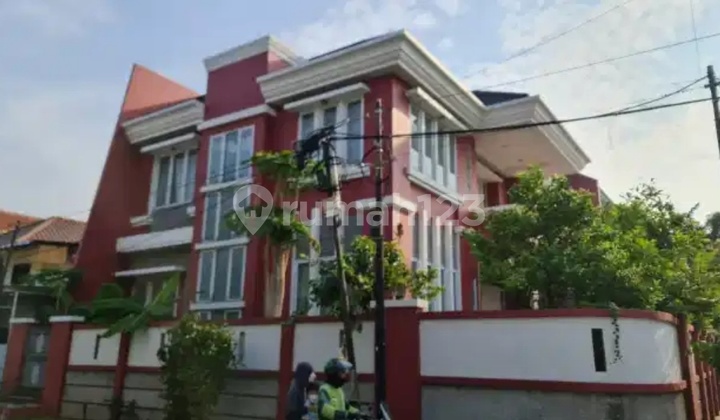 3-Story House for Sale Furnished in Green Ville, West Jakarta