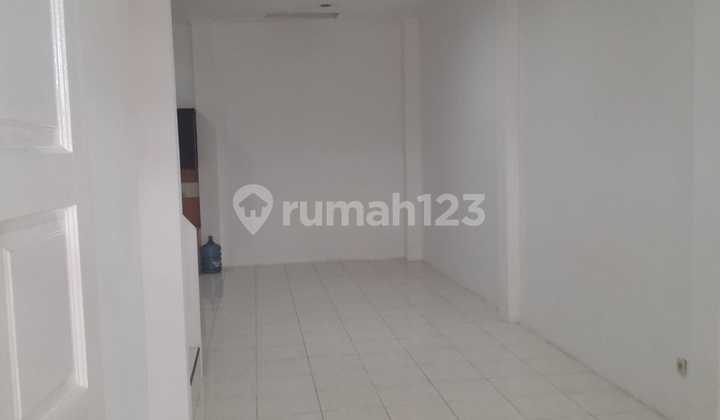 For Quick Sale House in Citra 3, West Jakarta For Quick Sale House in Citra 3, West Jakarta