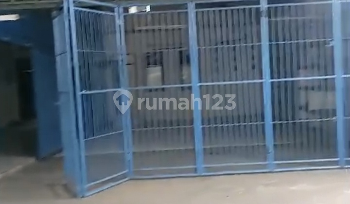 Gudang/Tempat Usaha 10X31.4m² Full Bangunan Semanan Kalideres