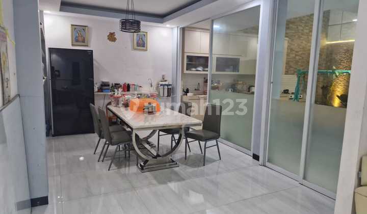 Rumah 10x20m² Boulevard Lokasi Strategis Taman Palem Lestari 2