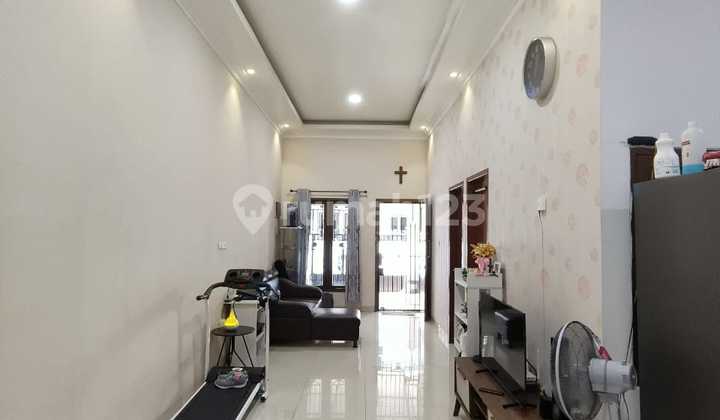 Affordable House for Sale with Furnished in Favorite Cluster Duta Garden Affordable House for Sale with Furnished in Favorite Cluster Duta Garden