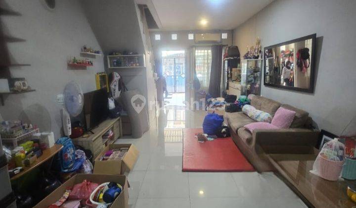 Rumah Minimalis Rapi 4x15 Permata Taman Palem 1