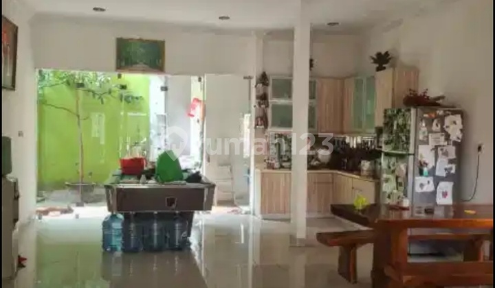 Ready-to-Live House in a Complex, Size 10x20, Kebon Jeruk 2