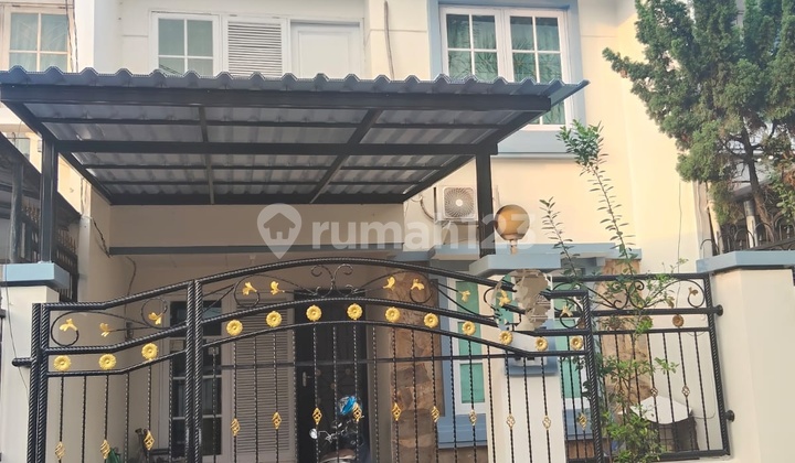 House Already Renovated, Ready to Occupy at New Daan Mogot