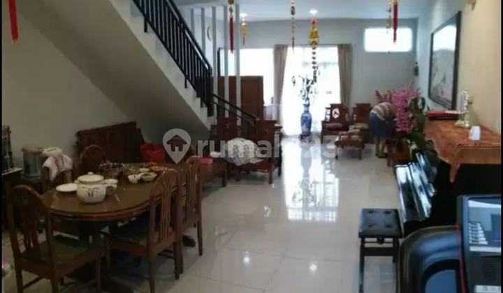 Beautiful House Size 5x25m² Ready to Live In Taman Surya 5