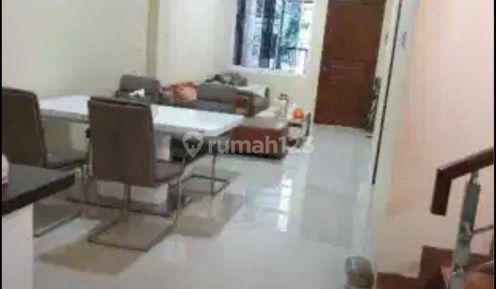 Rumah Rapih Siap Huni 2 Lantai Citra Garden 5 Lokasi Strategis 1