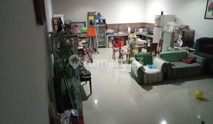 Rumah Minimalis Rapi Siap Huni Taman Surya 2