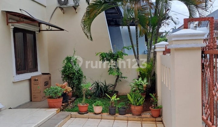 Rumah Hook 2 1/4 Lantai Nyaman Asri Citra Garden 3 1