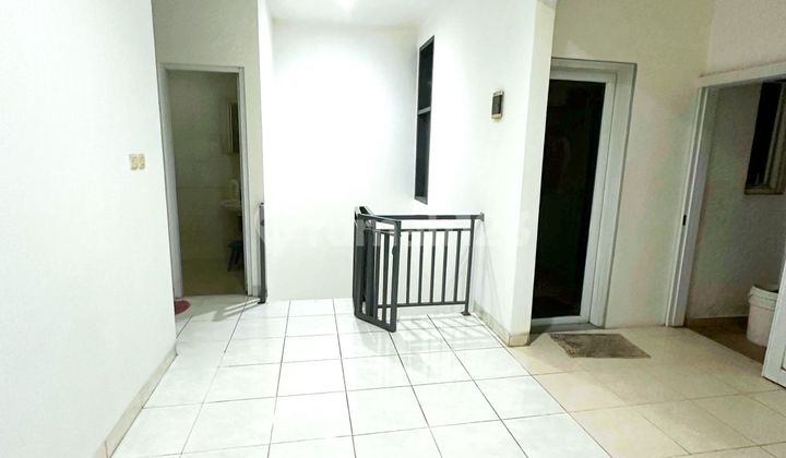 2-Story Neat House, Ready to Occupy, Nice Nusa Loka BSD Tangerang 2