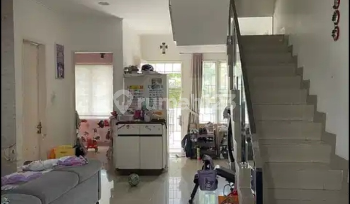 Rumah Nyaman Ukuran 6x26m² Taman Surya 5 Rumah Nyaman Ukuran 6x26m² Taman Surya 5