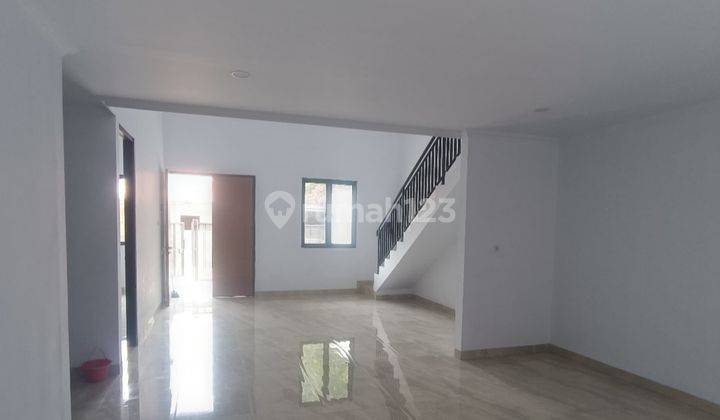 Rumah Ukuran 8x15, 1 1/2 Lantai Kalideres Permai 2