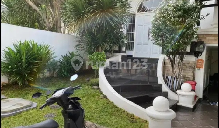 Rumah Mewah 3 Lantai Furnished Pantai Indah Kapuk 2