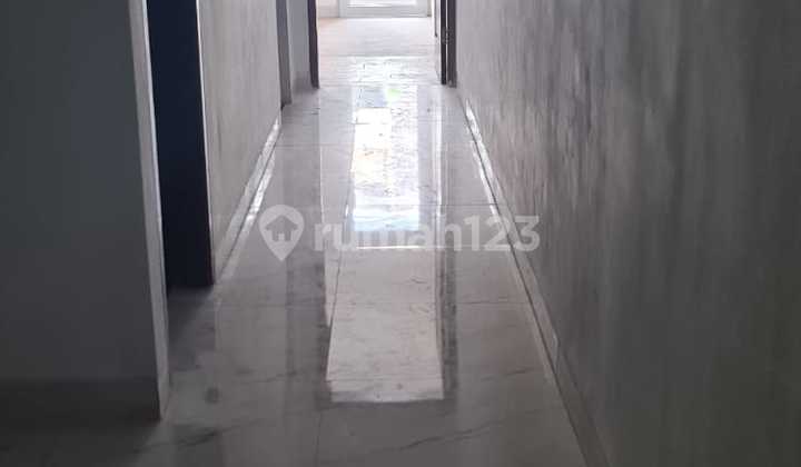 Rumah Bagus Brand New 3 Lantai Taman Palem Lestari 2