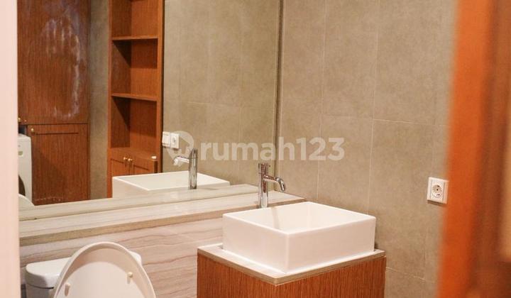 Best Price For Rent Apartment Residence 8 senopati 2