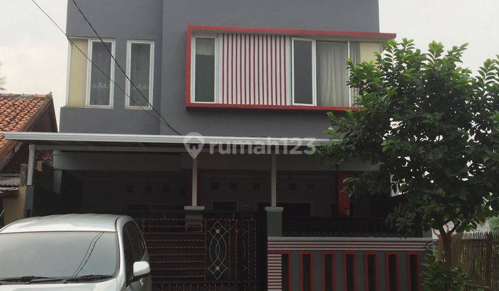 Rumah 2 Lantai Murah Jual Cepat 260M 1