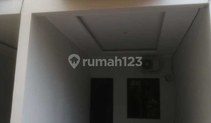 Rumah 2 Lantai Dijalan Ciracas  2