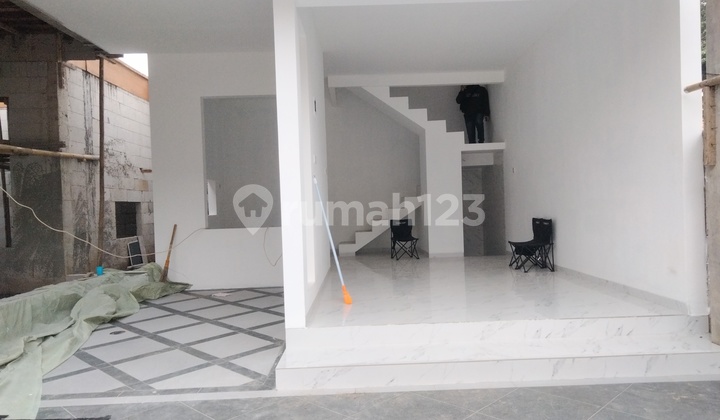 Rumah 2 Lantai Akses Dekat Lrt Harjamukti Jl Taman Bunga Harjamukti Cimanggis Depok