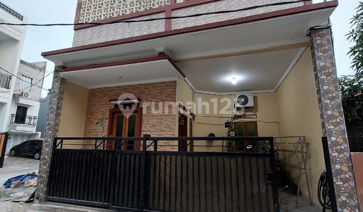 Rumah 2 Lantai Dalam Cluaster Di Jln Condet Jakarta Timur Rumah 2 Lantai Dalam Cluaster Di Jln Condet Jakarta Timur