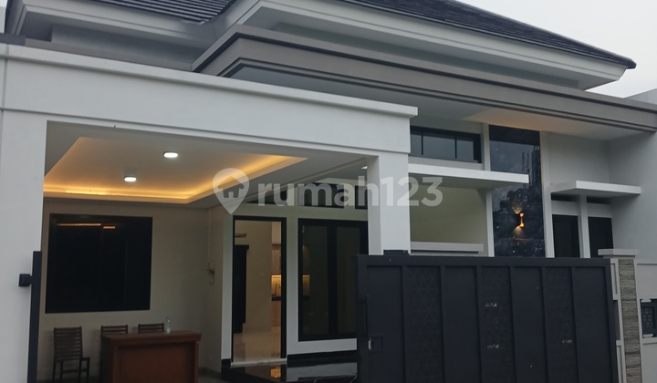 Luxury Home. Ready to Move In. Location Near Walisongo State Islamic University Campus.
