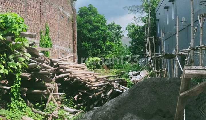 Land Parcel. Quick Sale. Suitable for Boarding House. Located at Undip Campus. 2