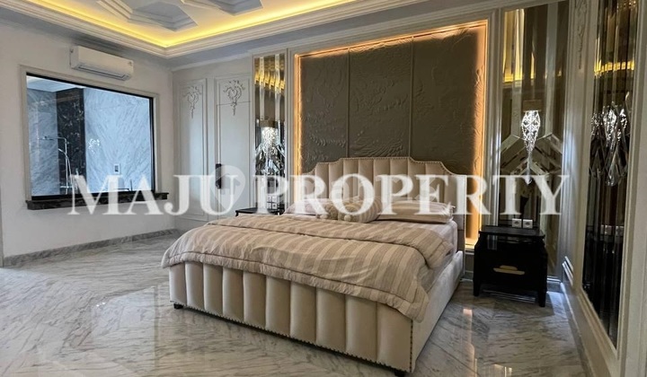 Luxury House with Swimming Pool in Citragran, Ready to Occupy