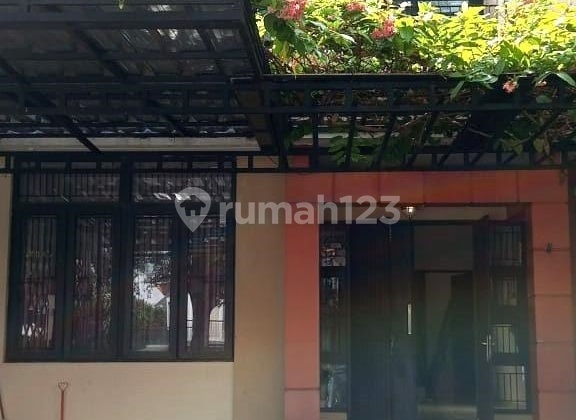 Rumah Bagus Siap Huni Di Raffles Hills