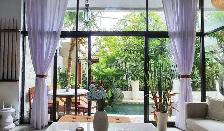 Beautiful Modern Tropical Style Villa At Kerobokan Bali 2