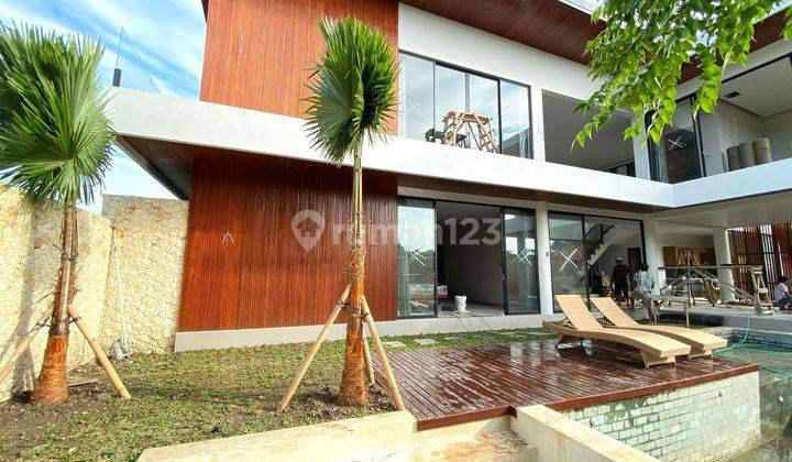 New Modern Tropical Full Furnished Villa in Munggu Bali 2